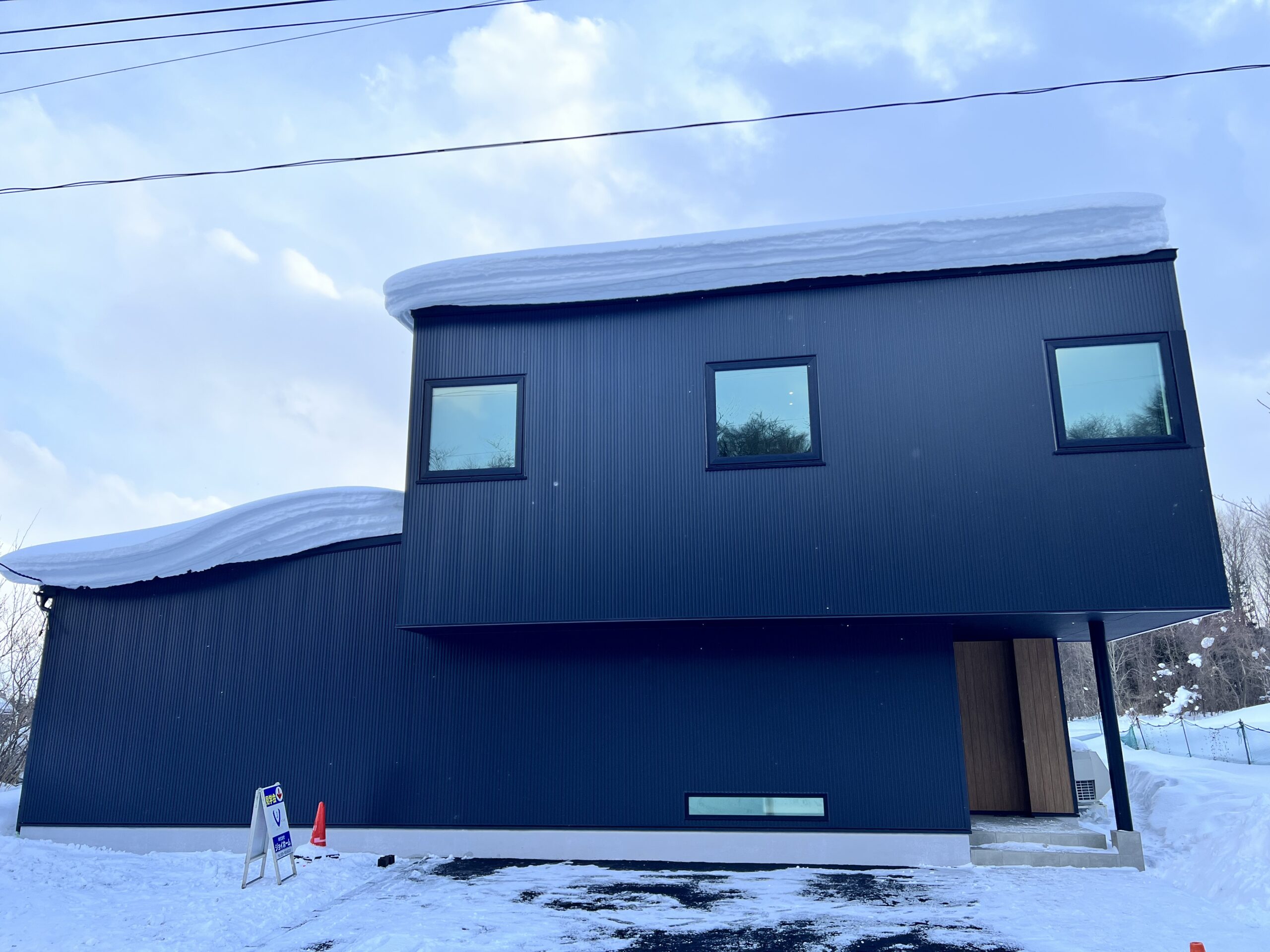 ディアホーム滝沢市での施工事例。性能とデザイン性を両立させた家づくり。